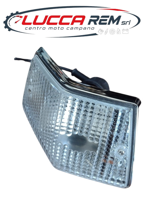 ID11912/1CR Freccia Posteriore Sinistra Siem Completa Base Cromata Plastica Bianca Vespa PX 125 150 200